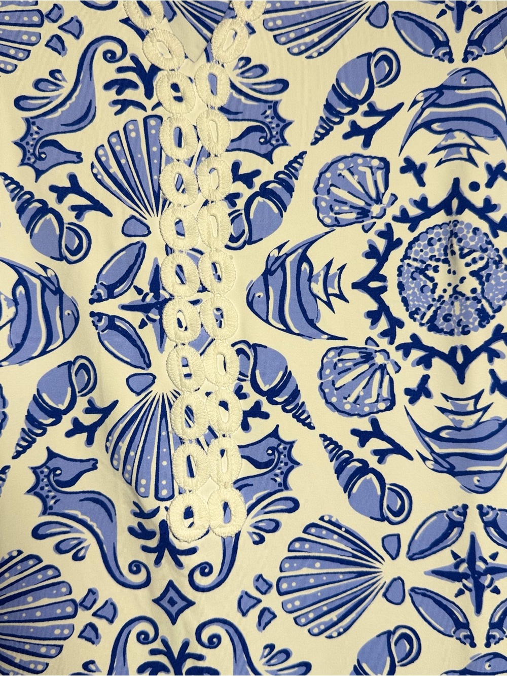 Sleeveless Blue & White Printed Shift Dress - Picture 2 of 7